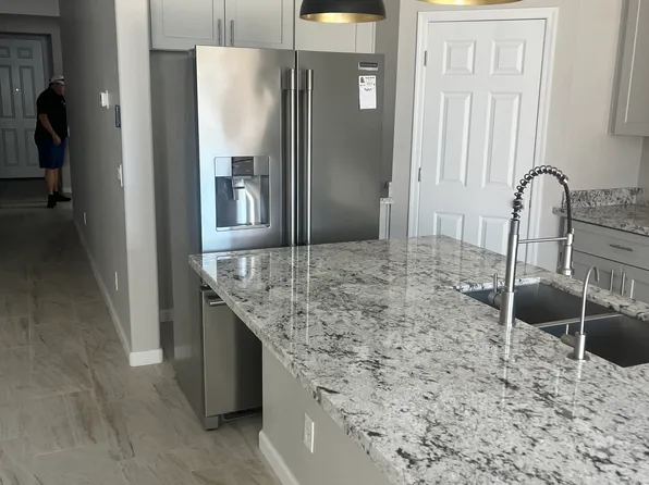 12373 W Locust Ln, Avondale, AZ 85323