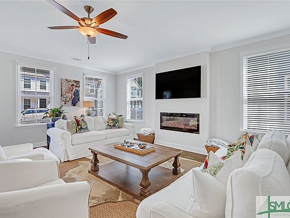 5th image of 21 Grove Park Drive #03