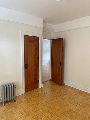 Rented by Argy Realty Inc | media 12