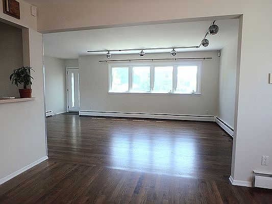 4th image of 203-37 27th Ave #1