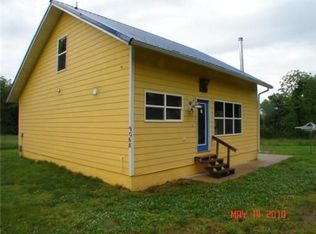 9068 Pine Grove Rd, Gentry, AR 72734