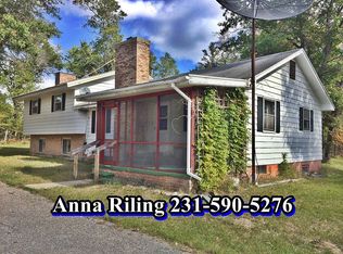 3026 N M 37, Baldwin, MI 49304