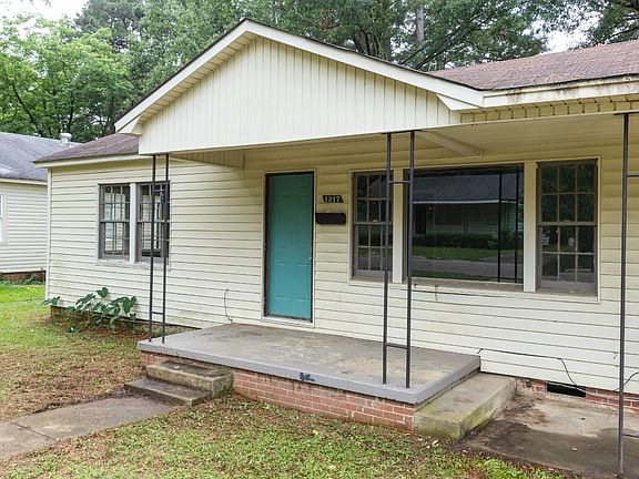 5th image of 1217 Felix St