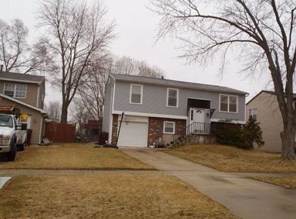 2nd image of 20553 S Frankfort Square Rd
