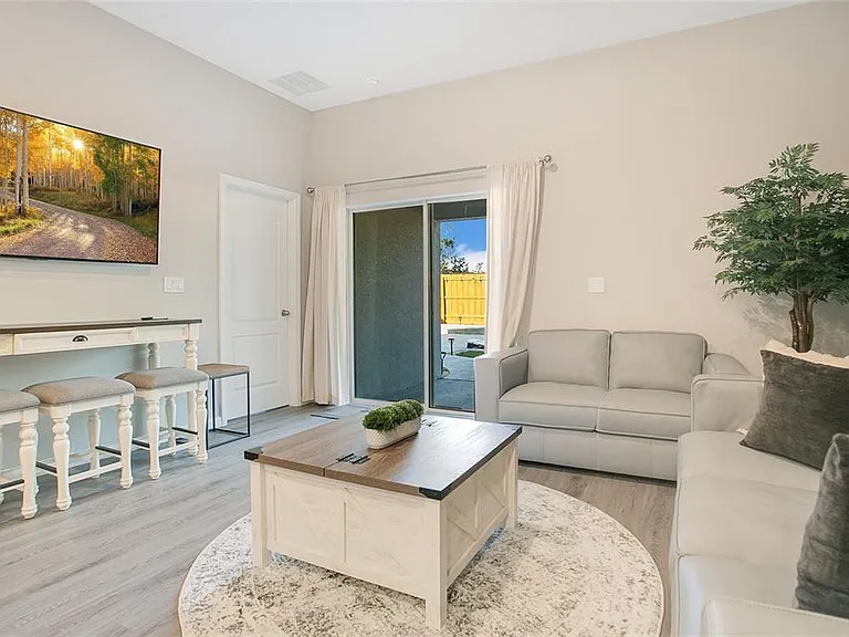 14257 SW 60th Ter #1 — Photo 5