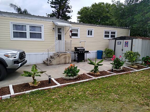 3rd image of 93111 4th St N