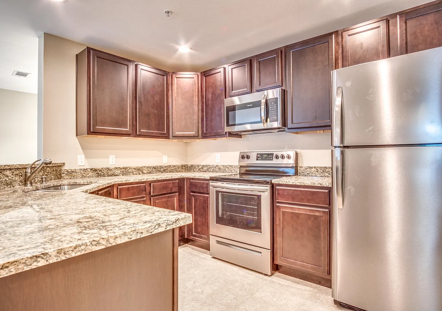 1709 Conservation Trl — Photo 4