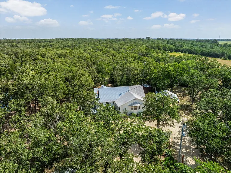 6811 Mockingbird Rd — Photo 42