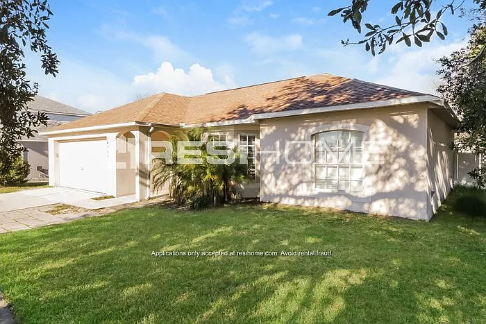 14145 Spring Hill Dr — Photo 2