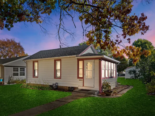 1064 S 7th Ave, Kankakee, IL 60901