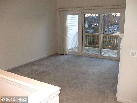 3rd image of 34 Aspen Hill Dr