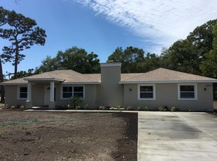 10010 Starkey Rd, Seminole, FL 33777