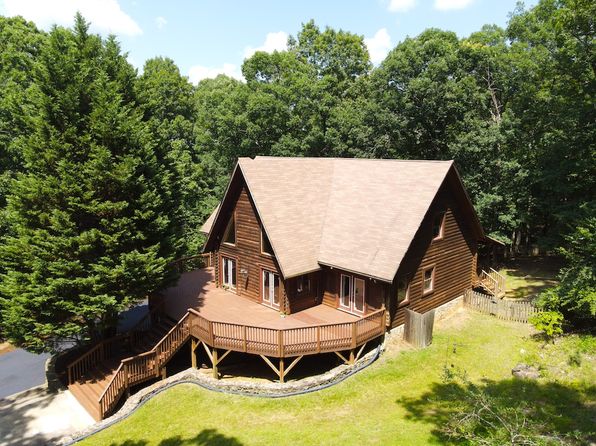 221 Palisades Trl
