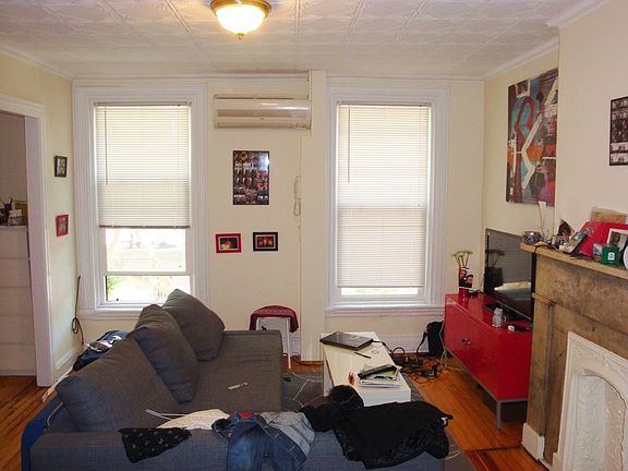 5th image of 366 Degraw St #2