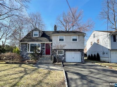 744 Elite Ct, Ridgefield, NJ, 07657