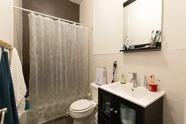 Rented by Double R Ventures LLC | media 12