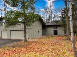 682 Arbor Way, Aurora, OH 44202