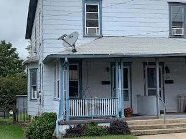 136 W 2nd Ave, South Williamsport, PA 17702