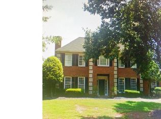 140 Kiveton Park Dr, Roswell, GA