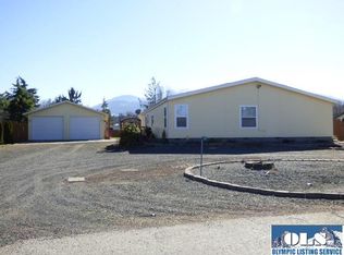 2742 Sunnybrook Meadow Ln, Port Angeles, WA 98362