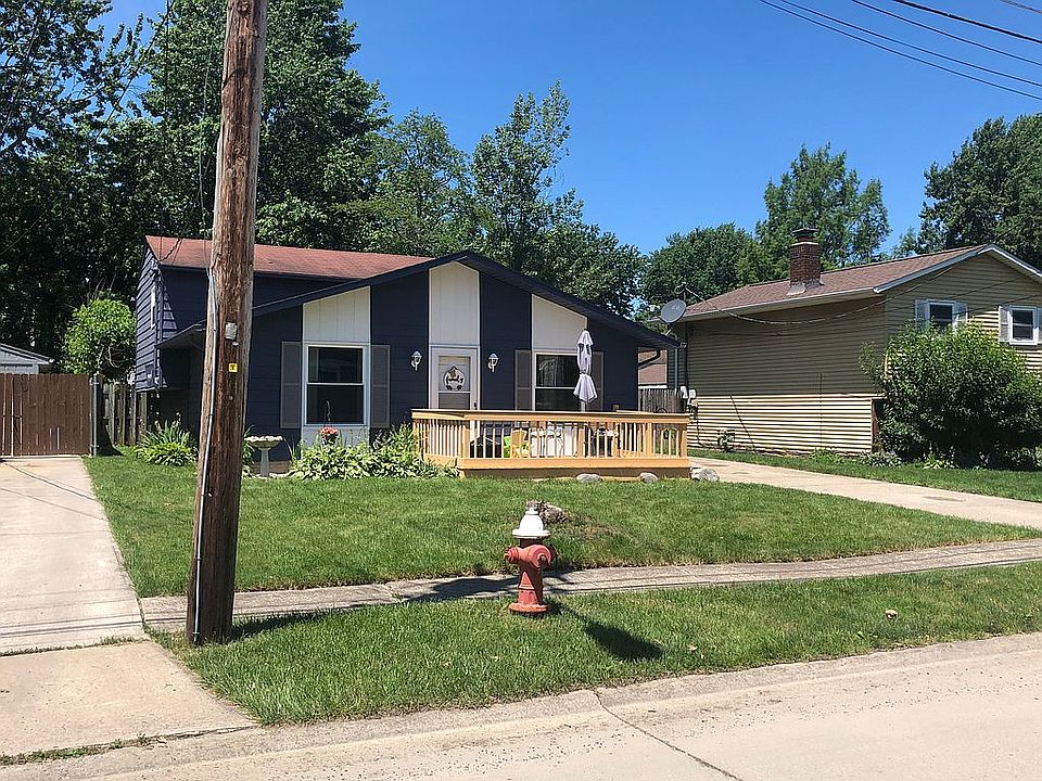 2nd image of 6134 Albert Ave