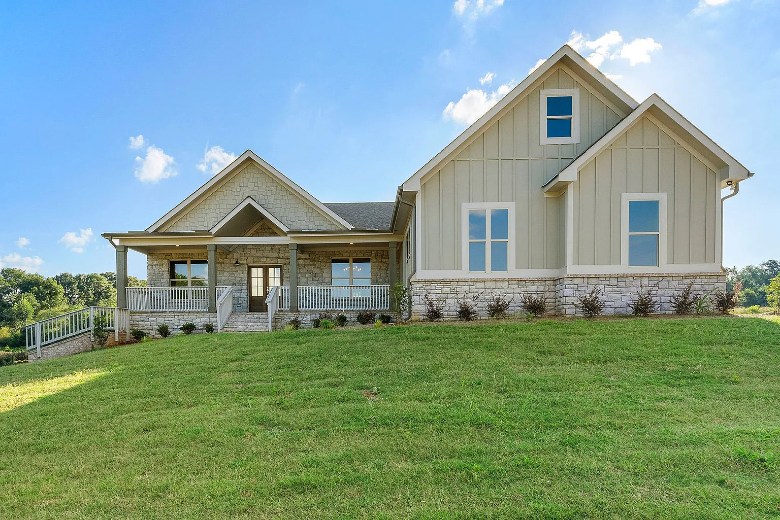 Kingston Plan, Steeplechase photo 1