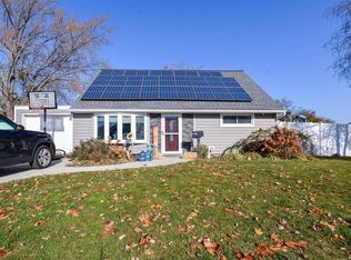 435 Davis Pl, Bethpage, NY 11714