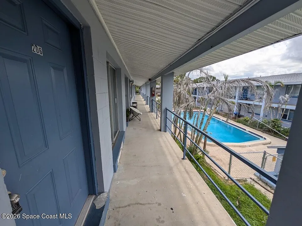 140 Minna Ln #206