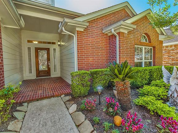 4th image of 10918 Tattershall Ln