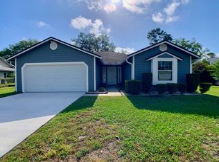 8417 Fire Fly Ln, Jacksonville, FL 32244