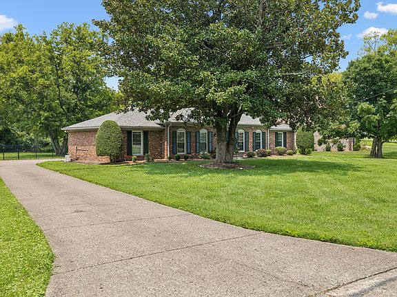 3rd image of 1507 Puryear Pl