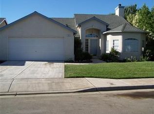 355 W Birch Ave, Clovis, CA 93611