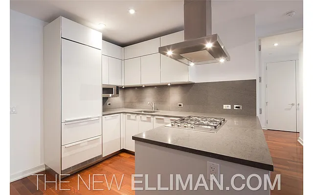 Rented by Douglas Elliman | media 23