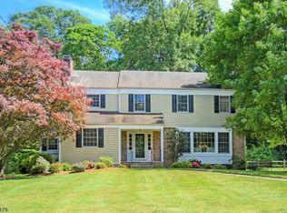 15 Bullion Rd, Basking Ridge, NJ 07920