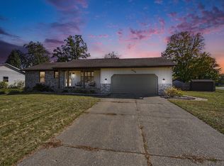 8300 Woodpark Dr SW, Byron Center, MI 49315