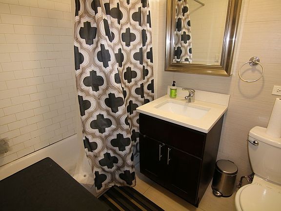 4th image of 11 Meserole St APT 1A
