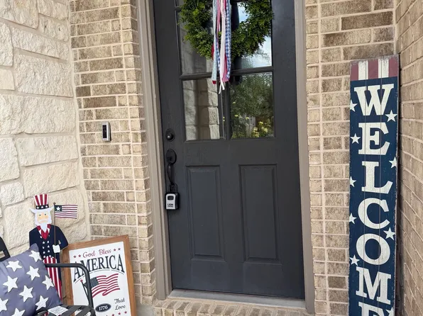 2233 Hoja Ave, New Braunfels, TX 78132