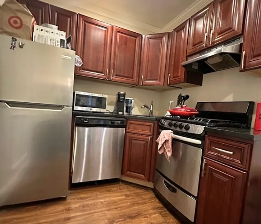 142 Kenrick St #2
