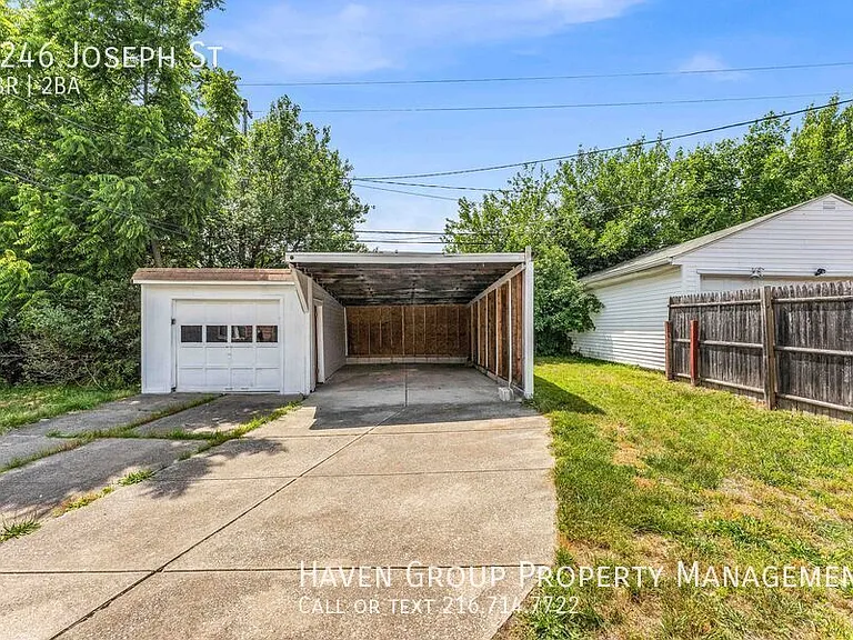 5246 Joseph St — Photo 25