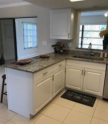 5th image of 109 Jayside Ln