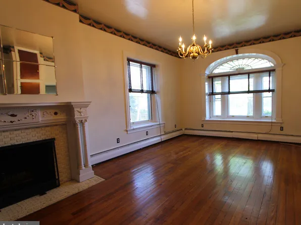 119 E Johnson St APT 1E, Philadelphia, PA 19144