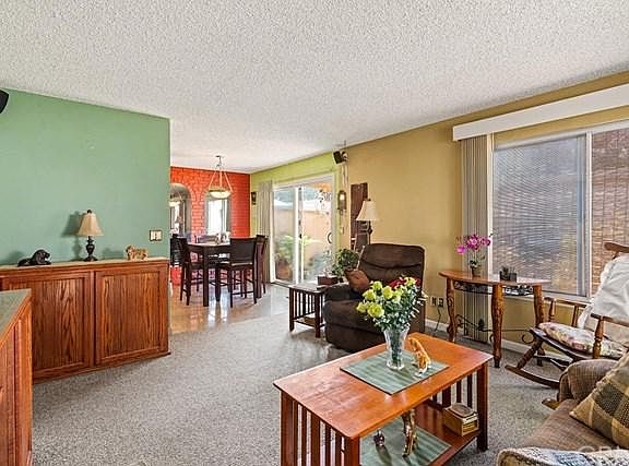 3rd image of 627 Francine Ct