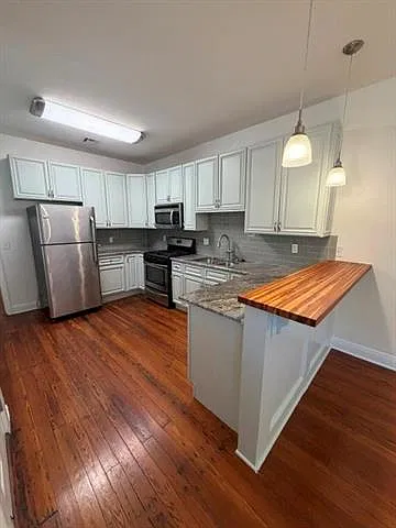 2 bed, 2.0 bath, 1170 sqft, $2,350 — Photo 4