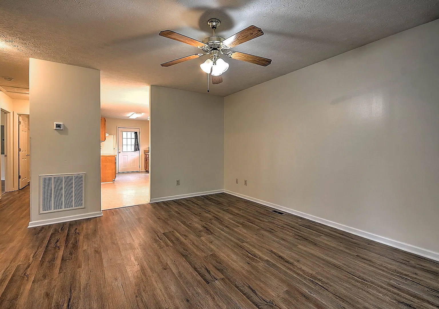 303 Moorland Drive, Johnson City, TN 37615 — Photo 4