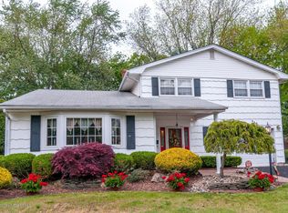 359 Cindy St, Old Bridge, NJ 08857