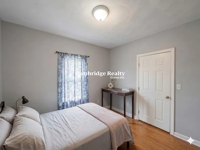 48 Derby St #1T — Photo 5