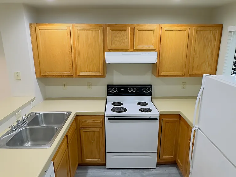 2920 N Geronimo Ave #8 — Photo 6