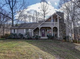 2480 Walnut Hollow Rd, Lynchburg, VA 24503