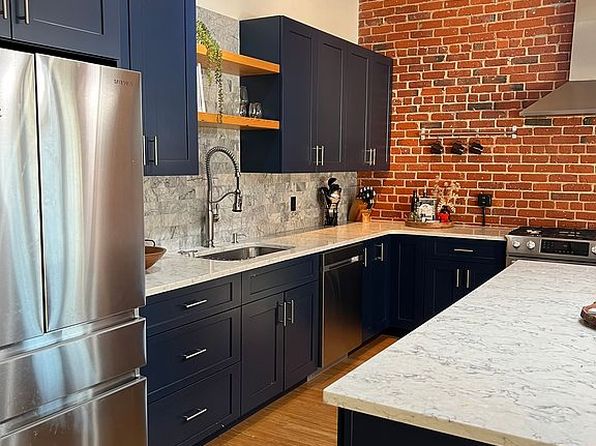 406 Lincoln St UNIT 201