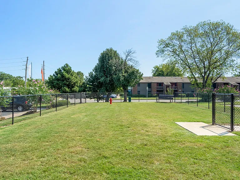 Echo Trail Apartments - Lease Today & Save $300 OFF Move-In Costs! — Photo 72